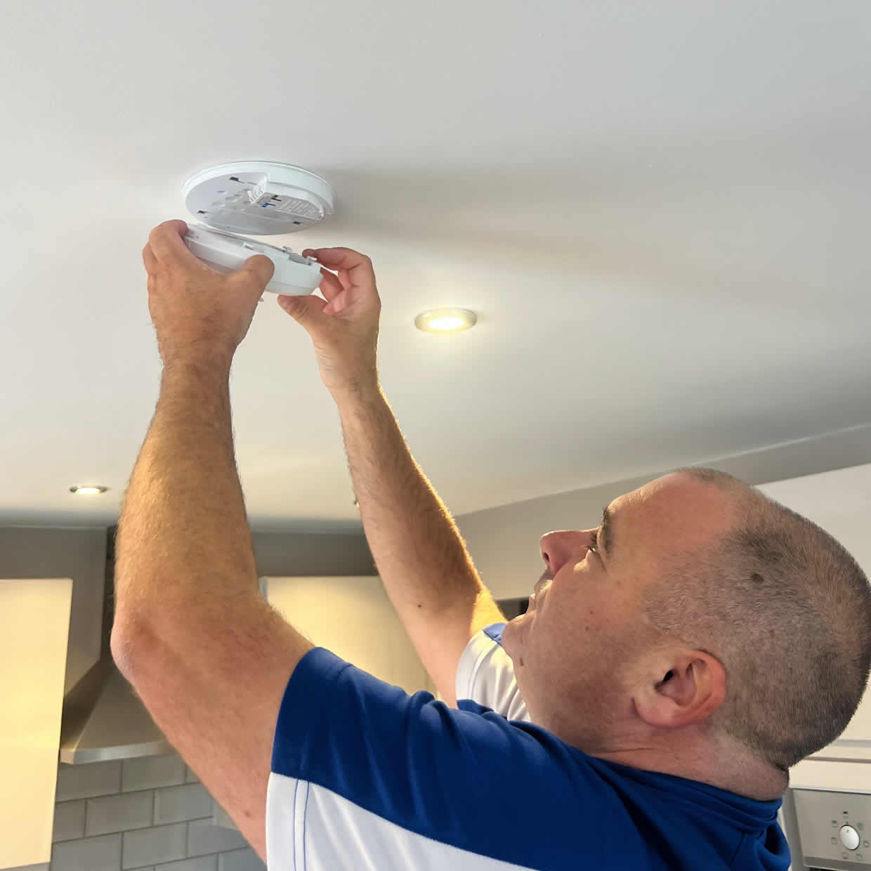 Smoke alarm installation for landlords and rental properties in Romford